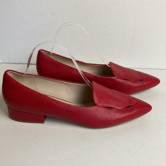 Cole Haan Leah Skimmer Pointed Toe Scallop Cut-outs Flats Sz 11 Tango Red Office - Picture 5 of 16